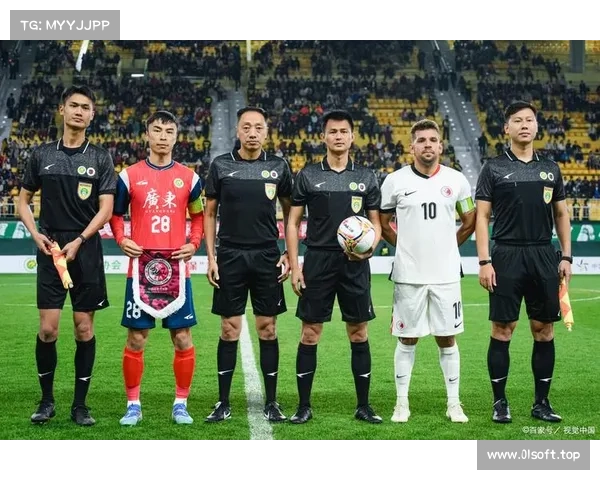 国足大胜勇士全场焦点直击赛事精彩瞬间与热烈反应分析 国足大胜勇士全场焦点直击赛事精彩瞬间与热烈反应分析