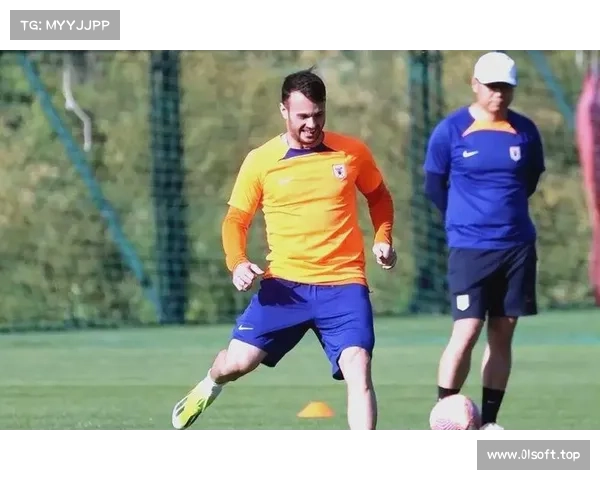 帽子戏法震撼教练组表现突出 或有望晋升为球队主力